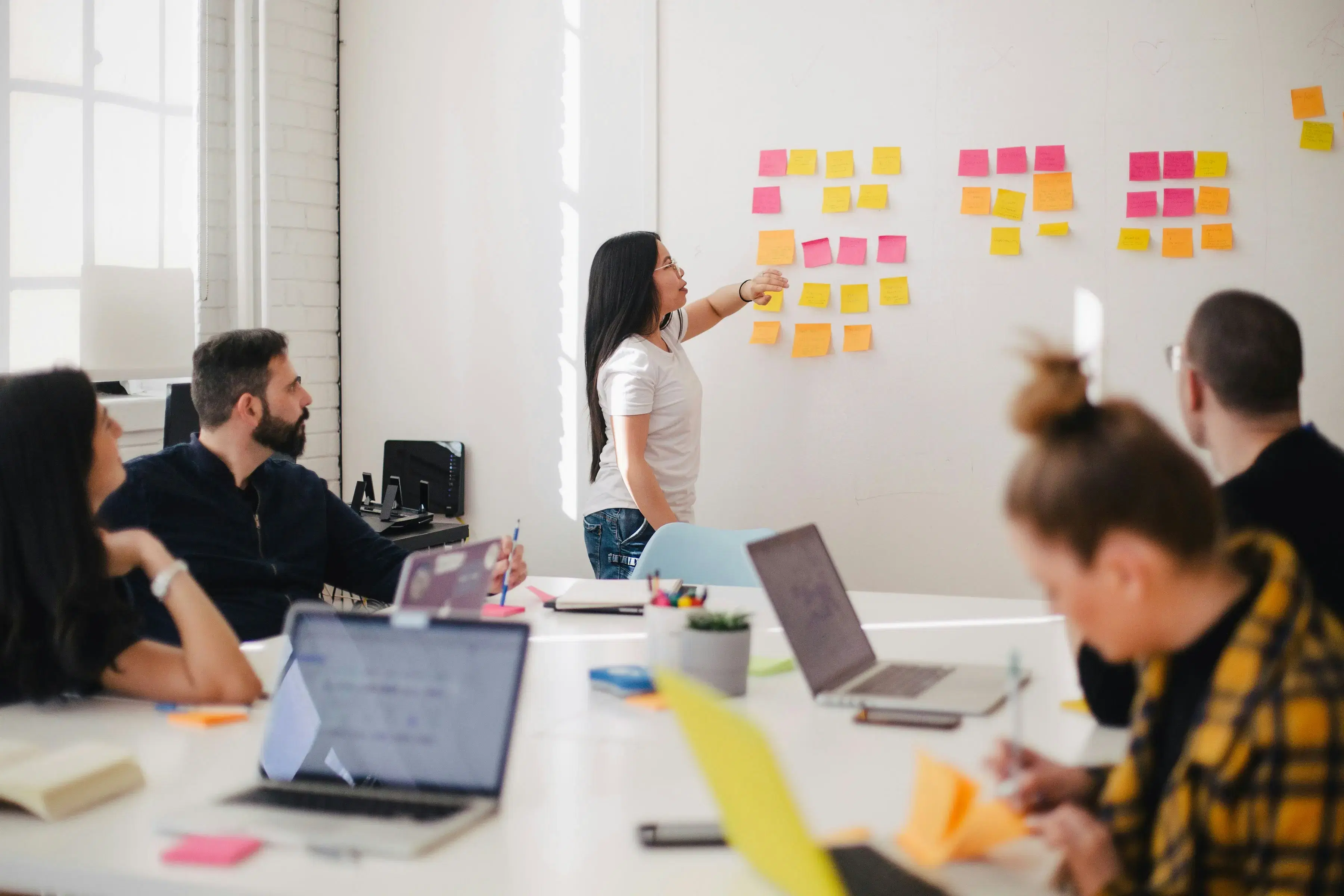 Cursos y Seminarios